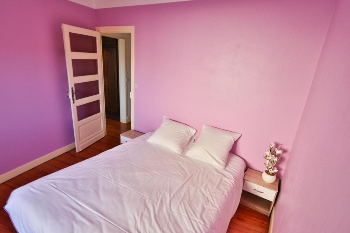 Appartement 1 A 9 Personnes Hagetmau Coeur De Ville Exterior photo